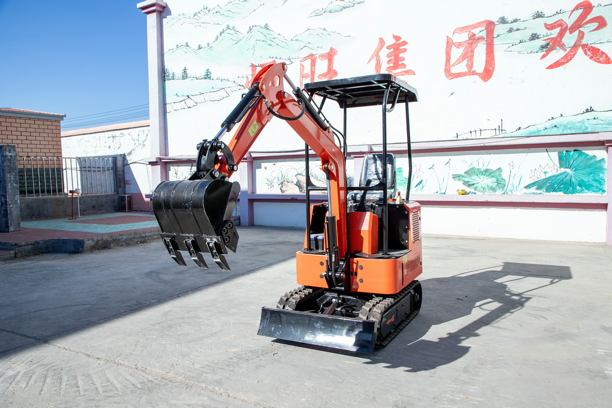 HW-15B小型挖掘機